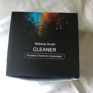 Makeup Brush Cleaner